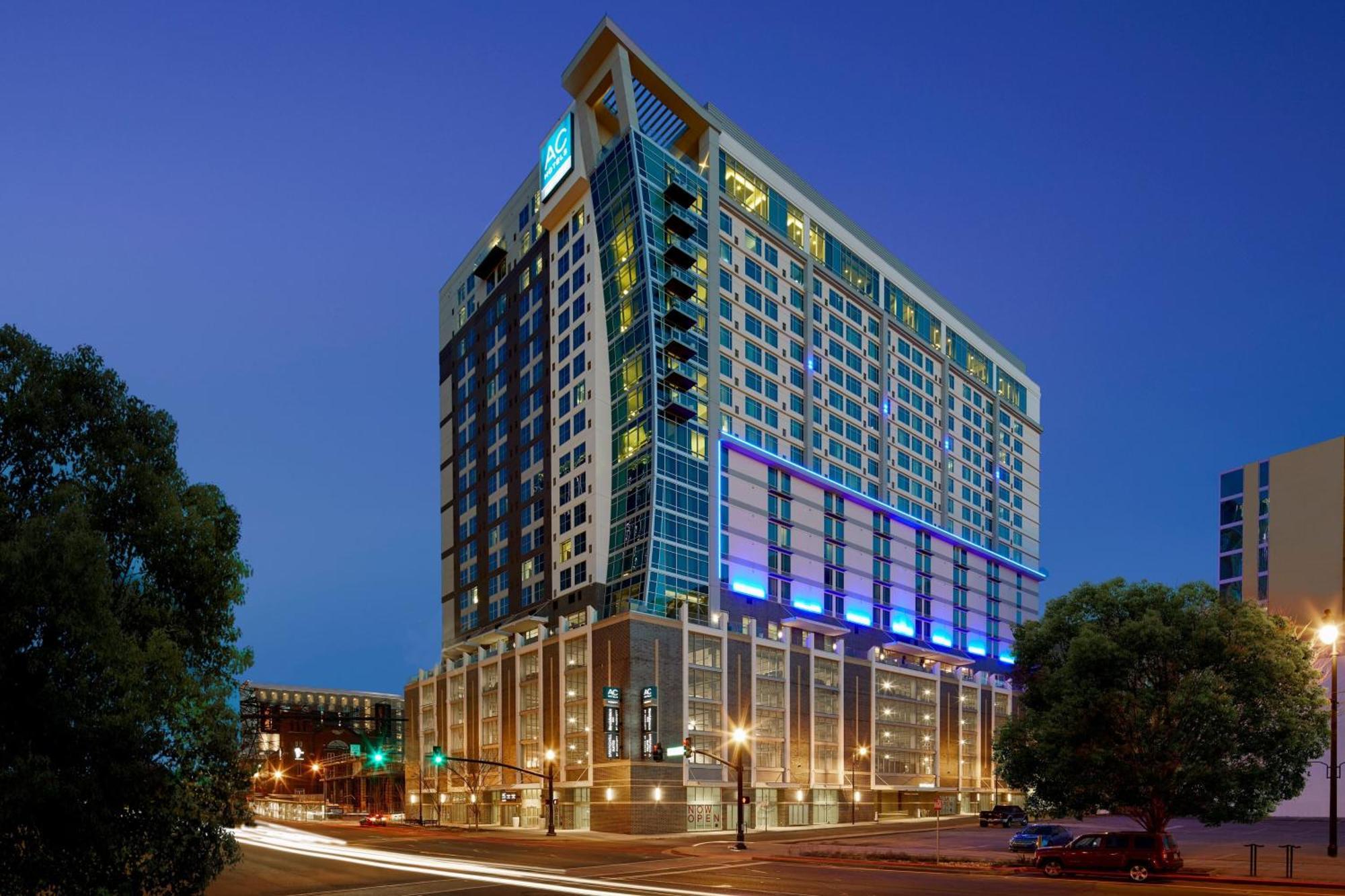 Springhill Suites By Marriott Nashville Downtown/Convention Center Экстерьер фото